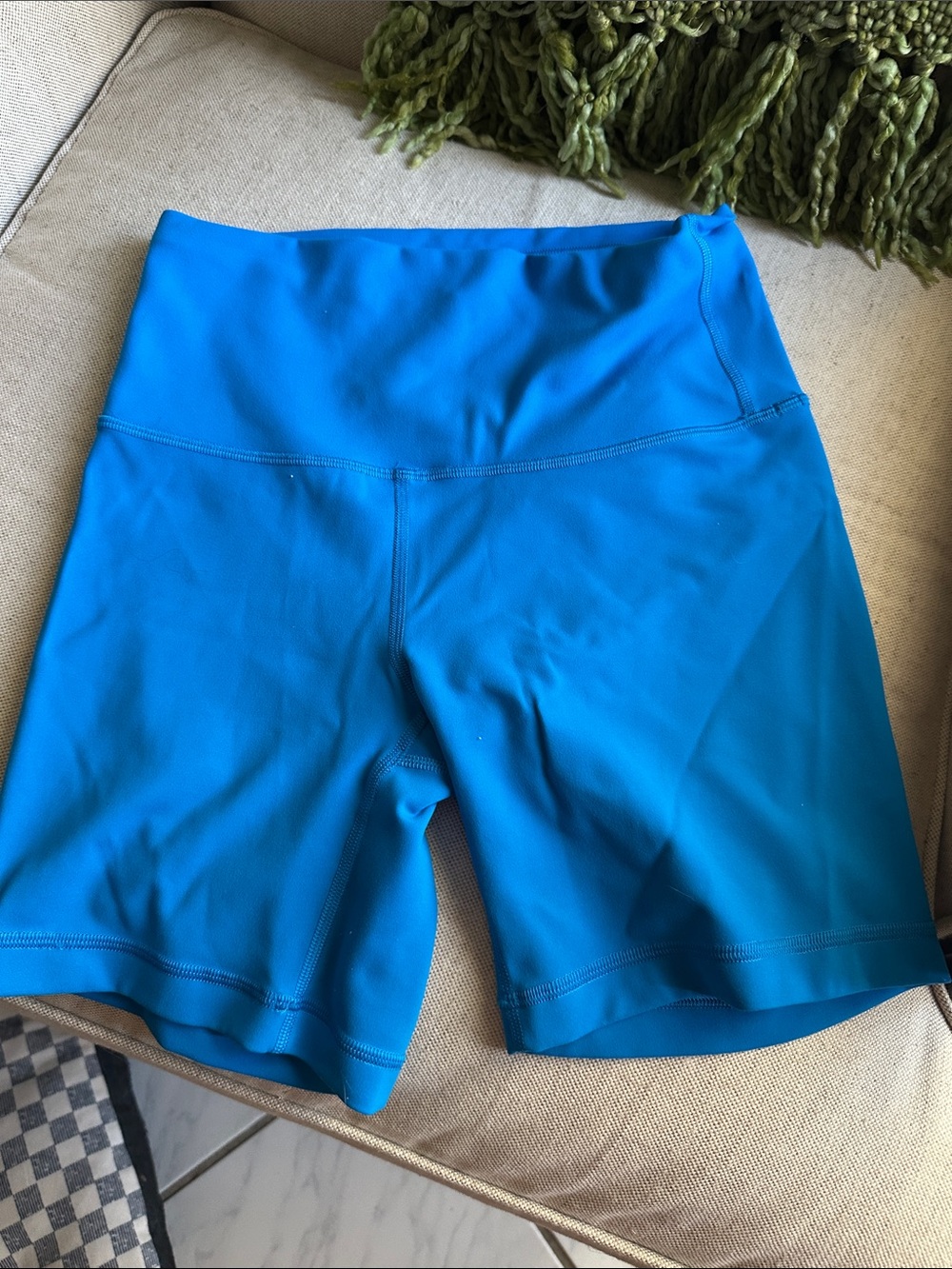 Lululemon poolside wunder short High-Rise Teal Active Bike Shorts - Women